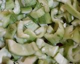 চিচিঙ্গা পোস্ত(chichiga posto recipe in bengali) রেসিপির ধাপ 1 ছবি