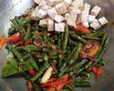 Foto langkah ke 3 dari resep Tumis Kacang Panjang &Tempe Bumbu Tauco.