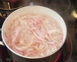 A picture of step 4 of Chicken Escabeche.