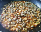 Foto del paso 4 de la receta: Habas con chocos 🦑