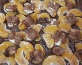 Brownie felturbózva (mandarinnal, Kinder csokival) recept fázis 3 fotója