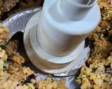 Foto del paso 4 de la receta: Falafel en pan pita y salsa de yogur con sésamo 🥙 (con garbanzos de lata🥫)