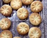 Csoda finom keksz lekvárral recept fázis 3 fotója