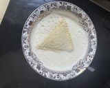صورة لخطوة 2 من وصفة مثلثات التوست