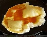 A picture of step 4 of Egg roll.