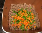 A picture of step 8 of Sheppards pie stuffed baked potatoes.