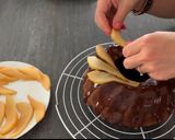 Foto del passaggio 8 della ricetta Bund cake pere e cioccolato