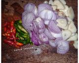Foto langkah ke 1 dari resep Oseng Kacang Panjang Tahu Ayam.