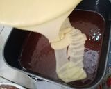 A picture of step 12 of Marble Cake without oven.