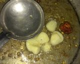 A picture of step 2 of Hyderbadi achri bindhi.