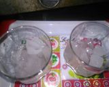 A picture of step 1 of Lichi and mango mocktail.
