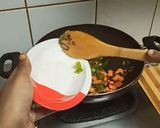 A picture of step 3 of Vermicelli upma Seviyan upma.