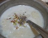 A picture of step 4 of Coconut kheer.