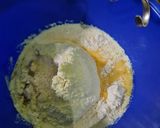Foto langkah ke 1 dari resep Smoke Beef Chesee Bread.