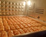 Foto langkah ke 3 dari resep Kastengel / Kue Keju (3 Bahan).