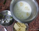 A picture of step 1 of Papad ki sabji.