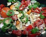 Foto del paso 1 de la receta: Pollo con verduras a la cazuela
