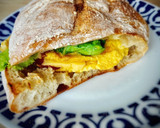 Foto del paso 3 de la receta: Bocadillo entre tortillas