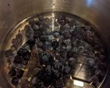 A picture of step 1 of Sloe syrup.