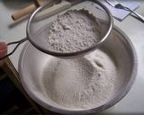 Foto langkah ke 3 dari resep Bolu jadul Simple 👌takaran sendok.