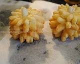 Deep Fried flower cookies (Daisy ّّFlower)   کوکی به شکل گل مینا recipe step 11 photo