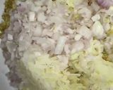 A picture of step 2 of Aloo Chana Paratha.