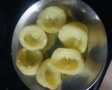A picture of step 1 of Stuff potato curry.