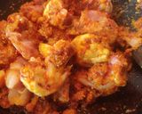 डेव्हील चिकन करी(Devil Chicken curry recipe in marathi) रेसिपी स्टेप 3 फोटो 