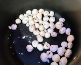 A picture of step 3 of Makhna, Sabudana kheer.