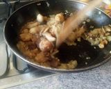Foto del paso 2 de la receta Arroz con setas y queso en 19 minutos