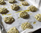 Foto del passaggio 2 della ricetta Polpette di zucchine e ricotta