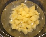 Tradicionális gulyásleves recept fázis 4 fotója