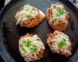 પાઉંભાજી બ્રુશેટા (Pavbhaji bruschetta recipe in Gujarati) રેસીપી સ્ટેપ6ફોટો
