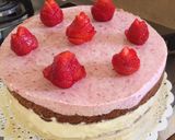 Foto del paso 7 de la receta: Semifreddo de frutillas a la crema -sintacc