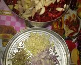 A picture of step 1 of Another recipe of shezwan sauce /chutney.