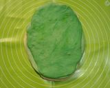 Foto langkah ke 4 dari resep Roti Kukus Sukun Sarikaya Pandan Suji.