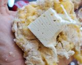 Foto del paso 2 de la receta: Bombas de plátano macho con queso
