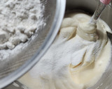 Foto del paso 3 de la receta: 🍥 Vainillas caseras sin molde 🍥 Súper esponjosas 🍥 Batidora en acción!!!