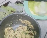 Foto langkah ke 3 dari resep Sawi gulung tahu jamur saus hot lava.