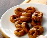 A picture of step 1 of Chicken vada.