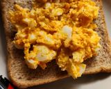 Foto langkah ke 3 dari resep Egg Salad Sandwich.