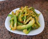Foto del paso 2 de la receta: Wok de pollo con berenjena y zapallitos