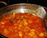 Foto langkah ke 2 dari resep Sambal goreng kentang enak mudah.