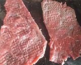 Foto del paso 1 de la receta: Milanesa de carne rellena de jamón y queso😋
