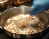 A picture of step 3 of Beer-Braised Chicken Thighs with Mushrooms.