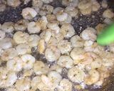 صورة لخطوة 2 من وصفة صيادية بالشريمز والتونة 🍤