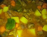 Foto langkah ke 4 dari resep Kari Daging Kentang Wortel.