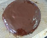 Une image de l'étape 4 de Boston cream pie.