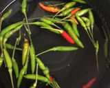 รูปขั้นตอนการทำที่ 1 ของ น้ำพริกแมงดา 🌶🥄