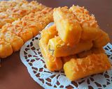 Foto langkah ke 5 dari resep Kue Kering Keju Kastengel Renyah | Kastengel Keju | Kue Kering | Cookies Keju.